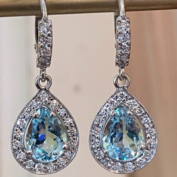 Designer PENNY PREVILLE 18K White Gold Diamond Aquamarine Dangle Drop Earrings - Picture 10 of 16